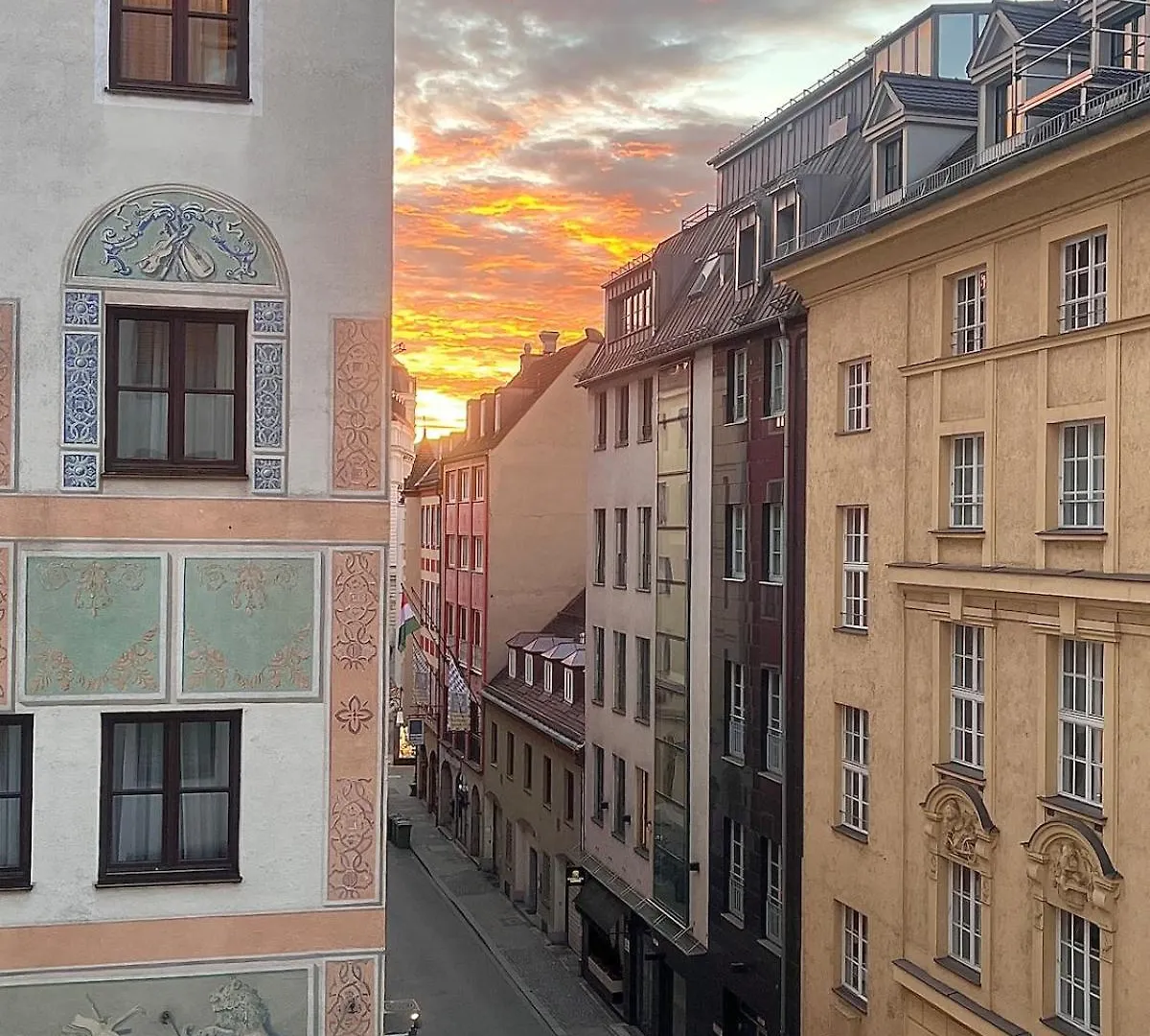 Luxury Apartment In Top Location At Marienplatz Мюнхен